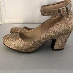 Faux Snakeskin pump with ankle straps